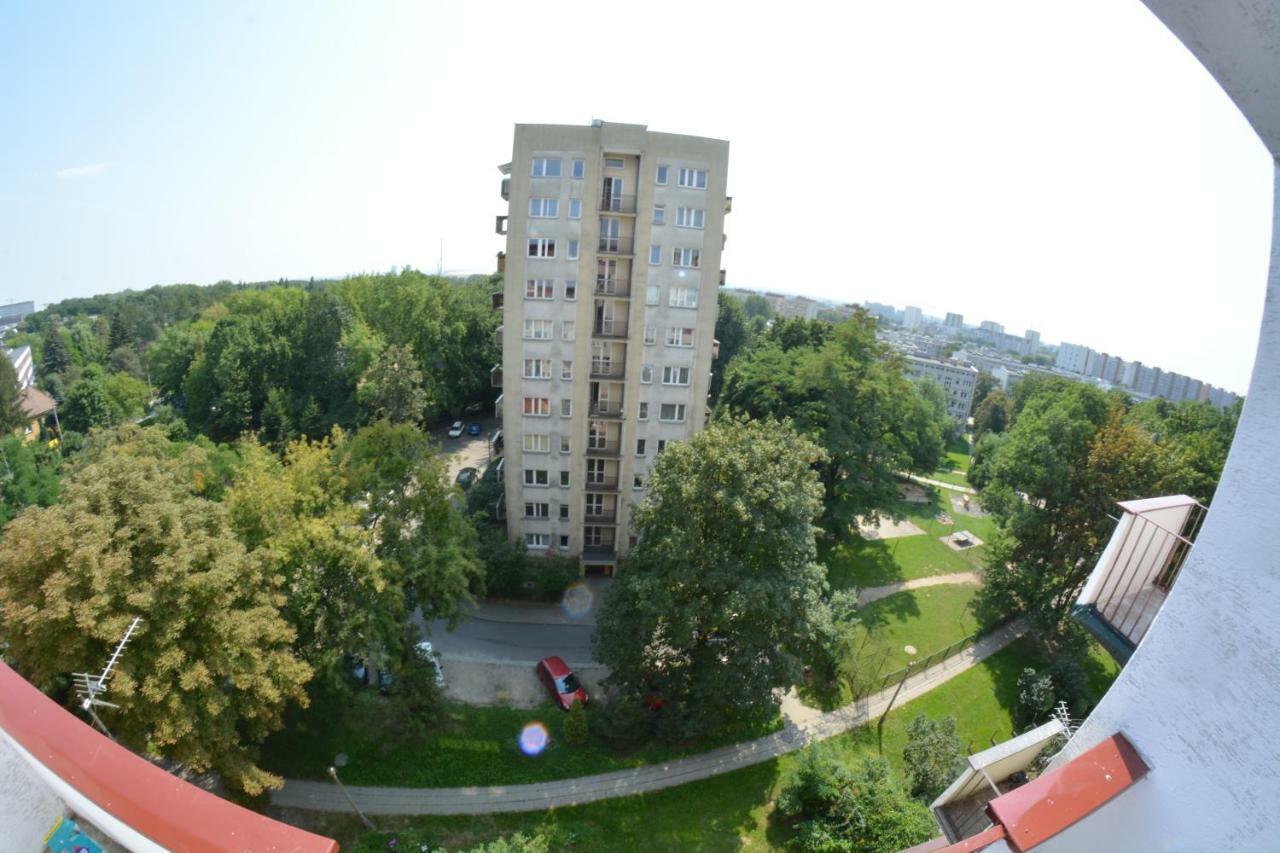 Ul. Ugorek Kolo Areny Διαμέρισμα Krasków Εξωτερικό φωτογραφία